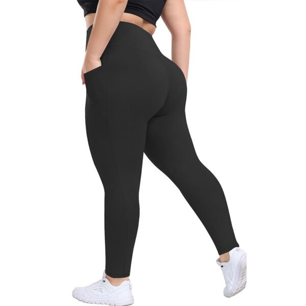 Seamless Plus-Size Yoga Pants XNX001 - Image 4