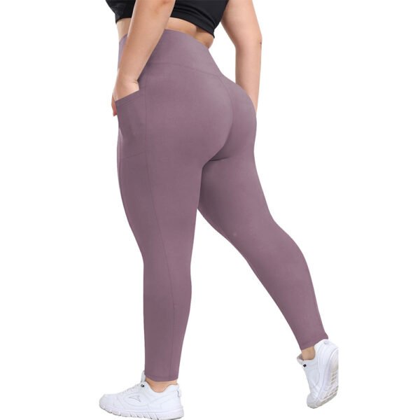 Seamless Plus-Size Yoga Pants XNX001 - Image 3